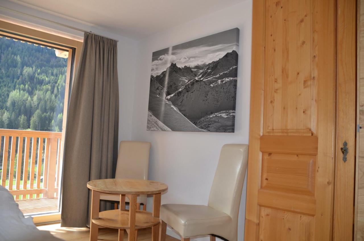 Haus Nick, Appartementhaus Sankt Anton am Arlberg Bagian luar foto